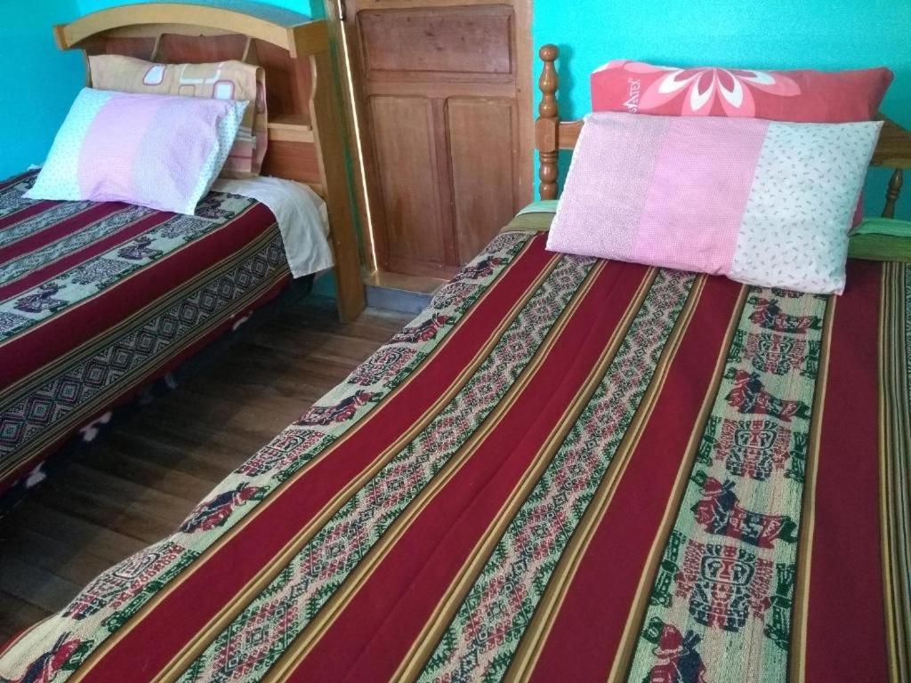 Hotel Hostal Luna Del Titikaka En Isla De La Luna Bolivia Exterior foto